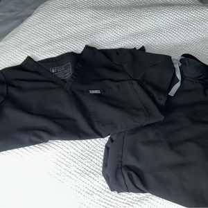 Figs petite scrub set